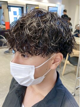 デプト(DEPT.) ツイストスパイラルメンズパーマシャドウパーマルーズパーマ佐賀