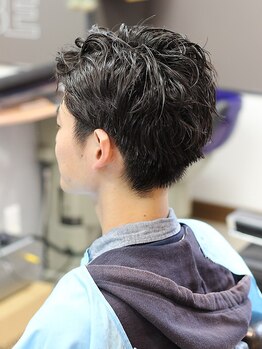 ウルトラキューブアットイノウエ(Ultra CUBE at Inoue)の写真/【全年代に人気の短髪style】緻密に計算したカット◎定番ツーブロックは爽やかでカッコいい男性に!