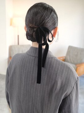 アップスタイル お団子アレンジ タイト リボン【鹿児島中央駅】