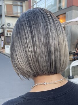 アルカナ 明治神宮前原宿(ARCANA) デザインカラーハイライトカラーケアブリーチダブルカラー渋谷