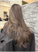 レイヤーカット　ハイライト【平野　瓜破】