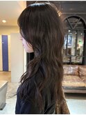 顔まわりカット顔まわりレイヤーブリーチなしオリーブカラー