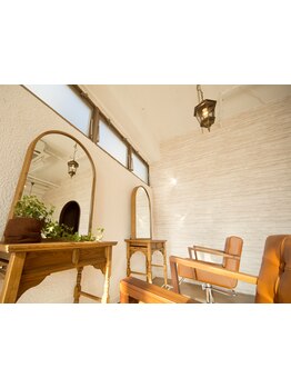 【公津の杜徒歩2分】落ち着いた雰囲気とオシャレな空間が広がる美容室≪ＬＯＭＯ　ロモ≫