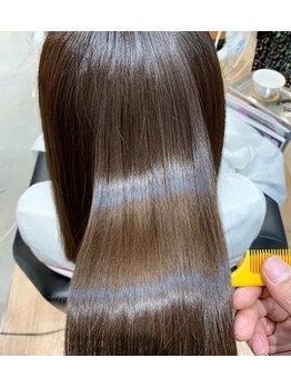 レックス ロア(REX LORE)の写真/髪の芯まで栄養分を詰め込み髪内部を補修・補強。繰り返すことでさらに◎