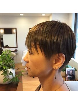 ヘアーロイズ(HAIR Loi's) ブロック　ショート