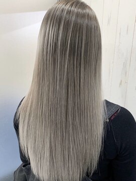 ディバイス(Device) 【Device心斎橋】バレイヤージュカラーエクステ