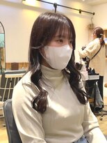 キートスバイガーランド (Kiitos by Garland)&nbsp;レイヤーロング韓国レイヤー顔まわり小顔カットピンクベージュ