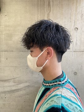 アッシュタカサキ(ash takasaki) ツイストスパイラルパーマツーブロック