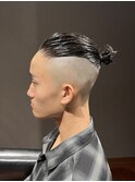 ミディアムマンバン ツーブロック スキンフェードカット