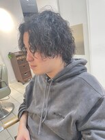 テトラ バイ ネオリーブ 横浜西口店(tetra by neolive)&nbsp;横浜★ウルフカットのツイストスパイラルパーマ