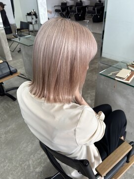 ノートエートル 西金沢(Nought etre) 10代20代/ハイトーンカラー/ツヤ髪スタイル/ホワイトベージュ