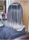 ホワイトシルバーバレイヤージュ×ブリーチ３回