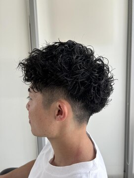 フィッツ(Fits) くるくるパーマ