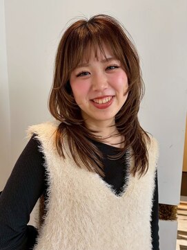 フル(FULL) レイヤーたっぷりヘアー