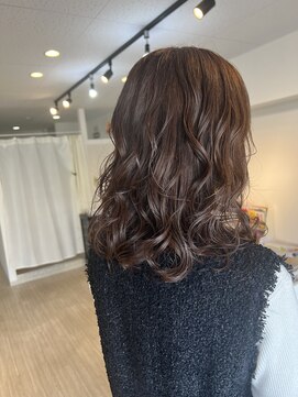 グリン(grin) ツヤブラウン