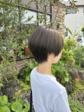 美容室 ルチア ハワイ(Luccica HAWAII) 【luccicaHAWAII/森麻乃】ショートレイヤー