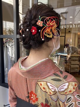 カグヤヒメ ドゥイ(kaguyahime doui) まとめ髪アレンジ×着物ヘア