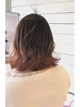 ゴート(Goat) グラデーションカラー