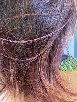 ダニーコウベ(Danny kobe) インナーカラーピンク