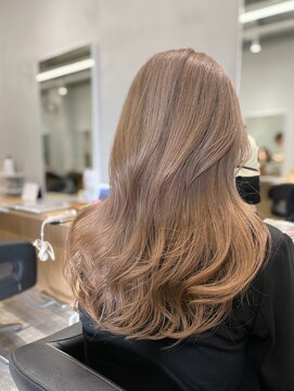 アヴァンス 京橋店(AVANCE) ミルキーベージュ