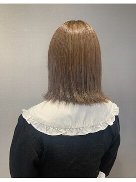 リリ(Liri material care salon by JAPAN) つやつやストレートスタイル