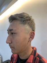 ゲネシス(GENESiS)