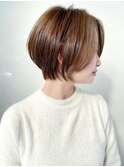 【MICHI 富田店 杉本 郁美】ベージュ 艶感 大人ショート