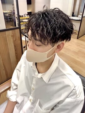 デプト(DEPT.) ツイストスパイラルメンズマッシュメンズパーマ波巻きパーマ佐賀