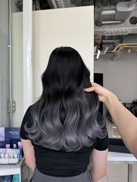 アライブ ハラジュク(ALIVE harajuku) 【ALIVE yu-ki 自然な繋がりのグラデーションカラー】