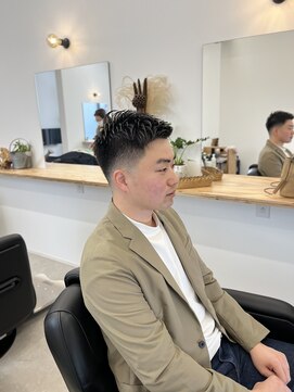 ヘアルームキムラ(HAIR ROOM KIMURA) スキンフェードメンズ爽やかアップバングショート刈り上げ