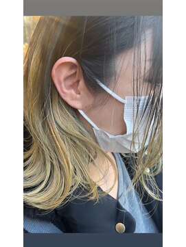 レイリー(LAiLy) インナーカラー　ダブルブリーチ　ホワイト