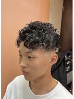 リット(lit.)&nbsp;スキンフェード　パーマ