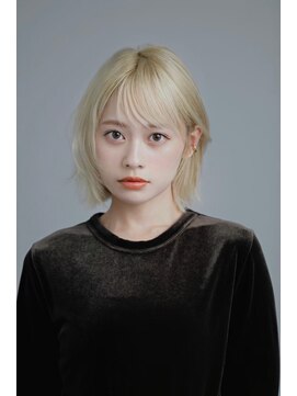 コア 表参道(COA) 透明感カラー×レイヤーカットで垢抜けスタイル