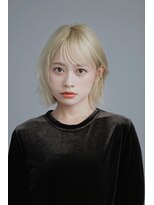 コア 表参道(COA) 透明感カラー×レイヤーカットで垢抜けスタイル