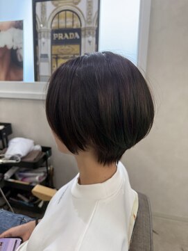 エモ(emo) くびれショート