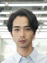 レタッチバイフィフス(RETOUCH by fifth)&nbsp;原宿スパイラルパーマオールバックルーズパーマ大人ビジネスヘア