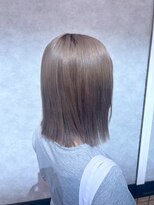 ブリックバイブレイス 千葉 千葉中央(brick by brace)&nbsp;千葉駅/オリーブグレー/小顔/ココアベージュ