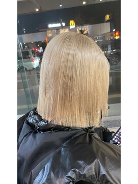 グランアディクト(Gran addict) blond Bob