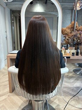 シーインフィニート 人形町店(C∞) スーパーロングも毛先までつやつやにします♪