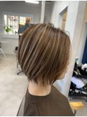 束感が出るショートスタイル