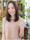 大人かわいい♪センターパート小顔ワンカールf戸頭20代30代40代