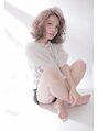 ランシアシャンデ(lansia chande) ミディアムスタイル、アイロンで巻いて軽さを出してます。