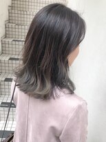 モルニ(MORNI)&nbsp;アッシュグレー_マロンベージュ Aラインボブ かきあげ