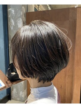 リエア(Re:EA) まとまりショートボブ