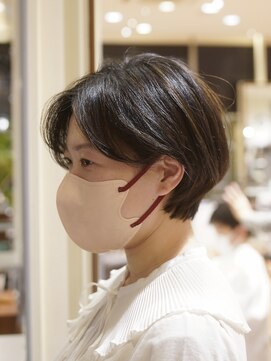 ビュートリアム 梅田(BEAUTRIUM) 丸みショート/ショートカット/耳かけ/ハンサムショート/茶屋町