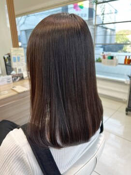 アッシュ 鶴ヶ峰1号店(Ash) 美髪矯正でサラツヤ絹髪へ♪