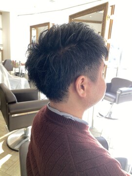 コワファースト 大分(COIFF1RST) メンズ黒髪ショート