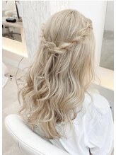 グルーヴヘアー(GROOVE hair) blond