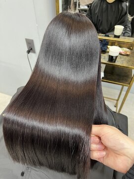 オズ 安積店(OZ) ダブルカラー外ハネボブインナーカラーハイライトケアブリーチ