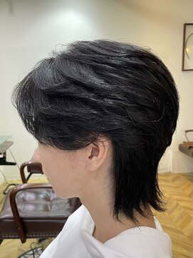 レボルトヘアー(R EVOLUT hair) 【sho】センターパート/ウルフ/ニュアンス/カルマパーマ